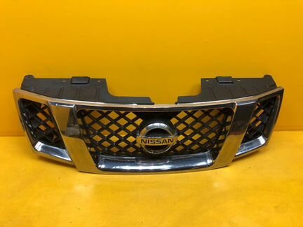Решетка радиатора Nissan Pathfinder R51 2004-2014