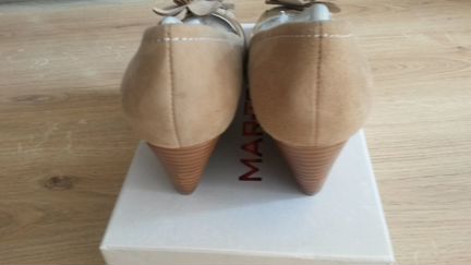 Новые туфли р.39