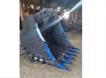 Скальный усиленный 1.5м3 на Hitachi ZX240 ZX270