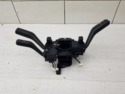 Подрулевой переключатель Vw Passat B6 BKP 2006