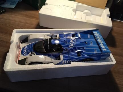 Porsche 956L boss Le Mann ‘84 minichamps 1/18