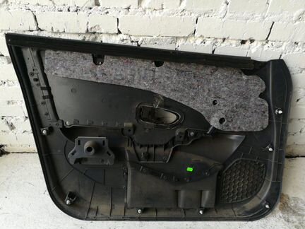 Обшивка салона передняя правая Nissan Almera G15