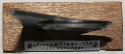 Приз соревнований по стрельбе 1983.фрг