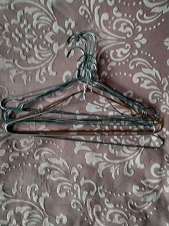 Плечики вешалки
