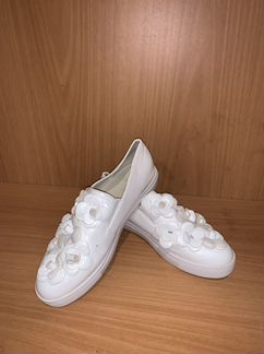 Слипоны женские