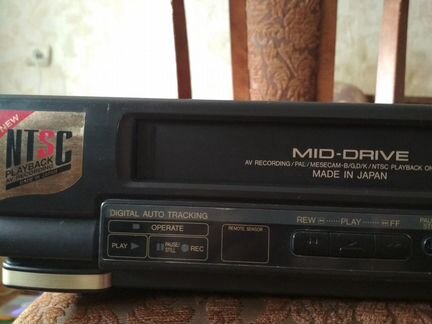 Видеоплеер кассетный Sharp VC-M11