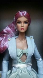 Иден нюд, Integrity Toys