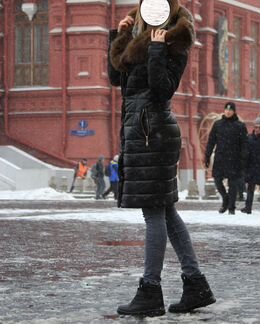 Кожаное пальто с мехом женское