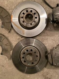 Тормозные суппорта передние от VW Passat B6 312X25