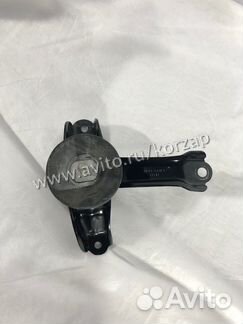 Подушка двигателя правая Kia Rio 4 / Кия Рио 4