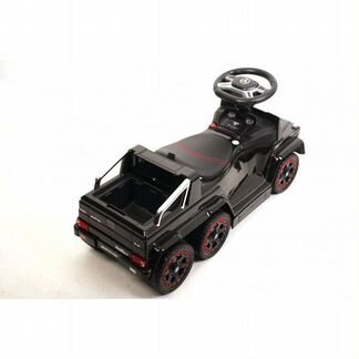 Толокар Rivertoys Mercedes-Benz A010AA-D
