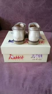 Продам сандалии rabbit размер 18
