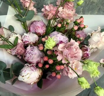 Цветы в коробках