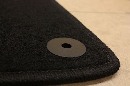 Ворсовые коврики на mazda 2 2009