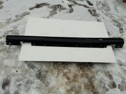 Накладка порога левая Mercedes C250 W204 1.8 2012