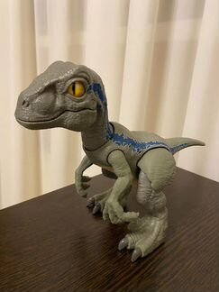 Динозавр Велоцираптор Блю Jurassic world