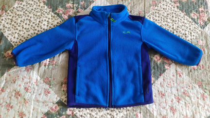 Кофта с замком