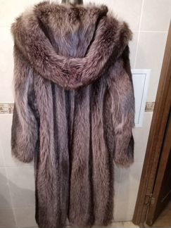 Шуба из енота с капюшоном,Греция
