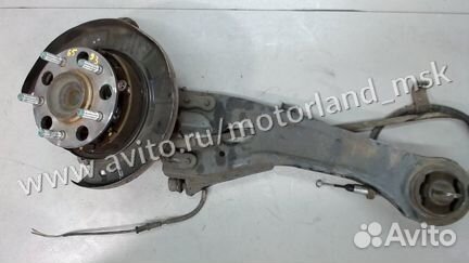 Ступица (кулак, цапфа) левая задняя Hyundai Elantr