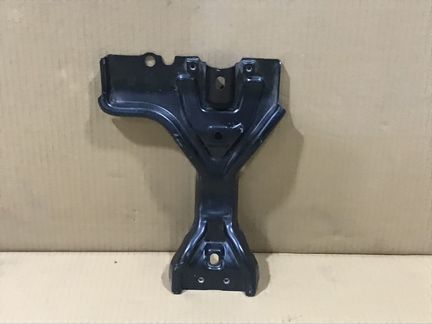 Кронштейн передней панели Volkswagen Tiguan 5N