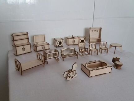 Кукольный домик с мебелью