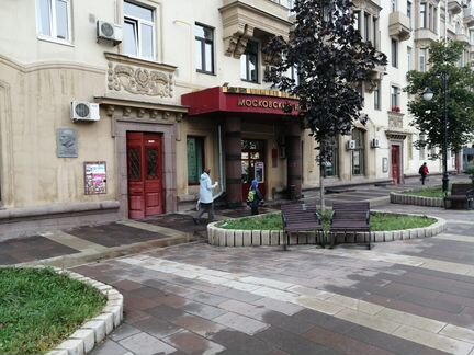 3-х уровневое, 109 м², вывеска, 1 линия, с/у