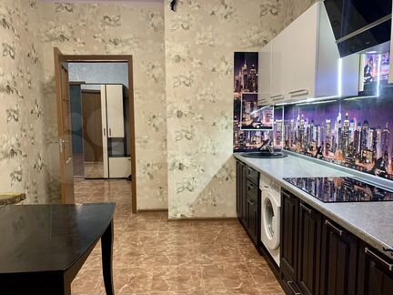 2-к квартира, 58 м², 13/20 эт.