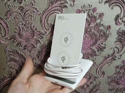 Без проводная зарядка на iPhone