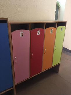 Шкафчик для вещей (из детского сада, 4 секции)