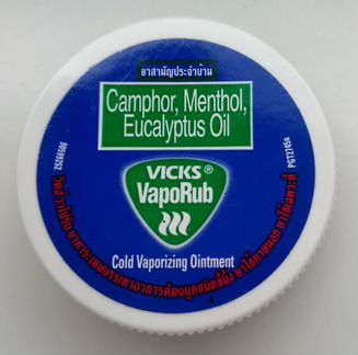 Vicks VapoRub бальзам
