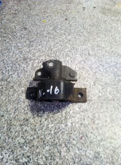 Подушка правая Nissan Almera N16