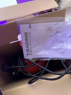 Игровые наушники Thrustmaster T.Racing Scuderia Fe