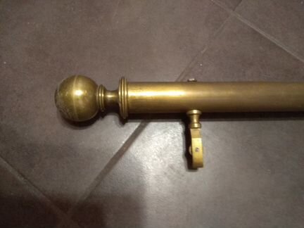 Бронзовый карниз