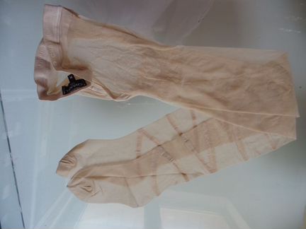 Новые нюдовые тонкие колготки Chanel