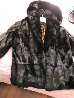 Продаётся шуба из норки black lama