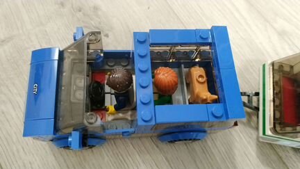 Лего Lego City 60117 Фургон и дом на колесах