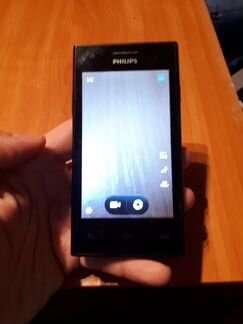 Смартфон Philips