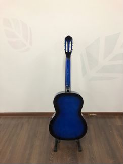 Классическая гитара +Струны и медиаторы