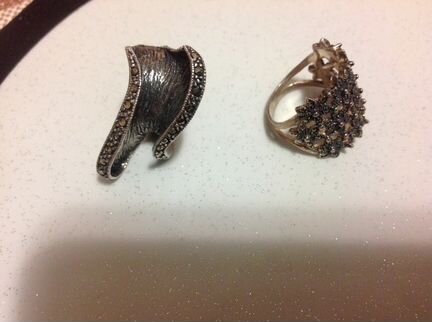 Украшение из серебра