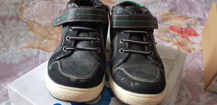 Ботинки 28 размер