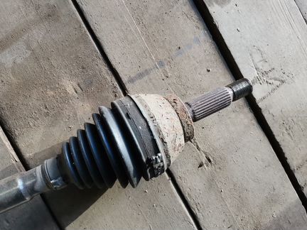 Привод передний правый Mitsubishi Outlander 1 CU2W