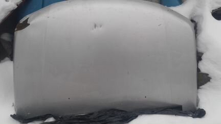 Suzuki Grand Vitara капот