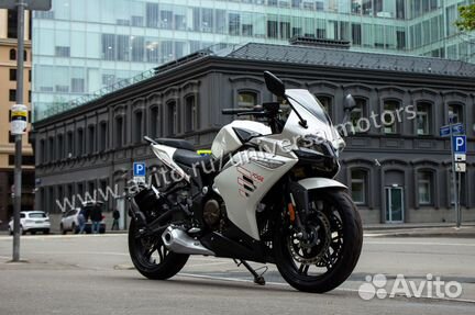 Мотоцикл loncin voge 300RR