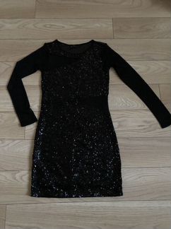 Платье с паетками