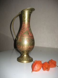 Индийский кувшин, бронза, чеканка, эмаль