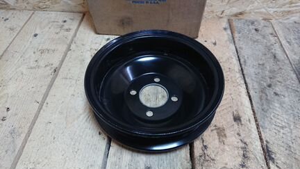 Шкив водяной помпы Ford 1994  1995 7.3 diesel