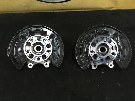 Кулак задний Mercedes W213 W238 C238 X253 C253