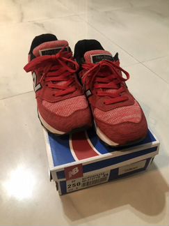 New Balance кроссовки женские