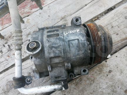 Компрессор кондиционера мерседес Mercedes w202