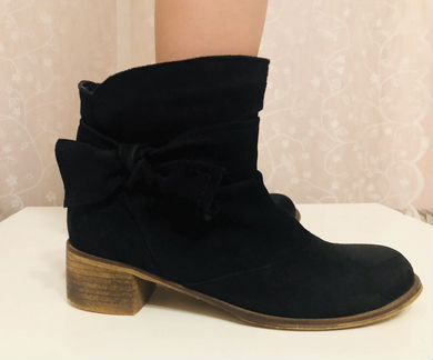 Демисезонные полусапожки Эконика